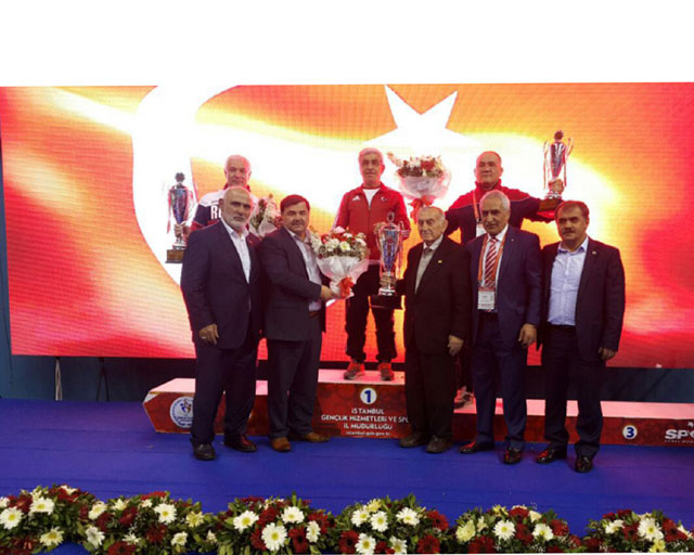 Sərbəst güləşçilərimiz Türkiyədən 3 medalla qayıdıblar