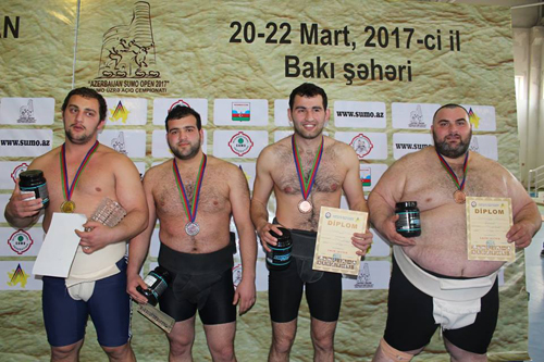 «Nəhənglər» Şağanda qarşılaşdılar
