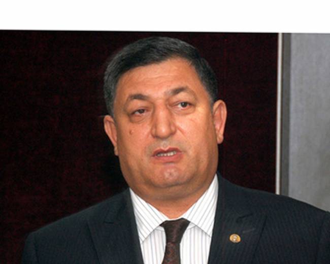 İsmayıl İsmayılov: “Komandamızın IV İslam Həmrəyliyi Oyunlarında birinci olacağına inanıram”