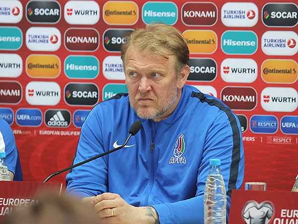 Robert Prosineçki: «Mənim getməyimi istəyirsiniz?» -  MÜSAHİBƏ 