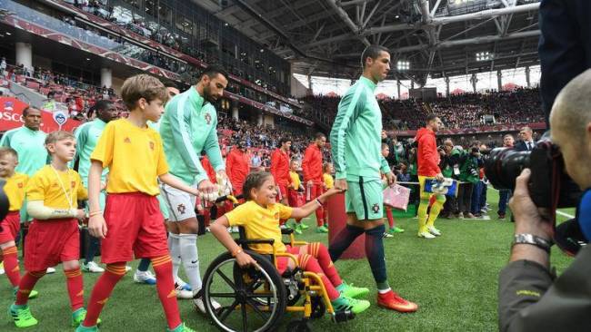 Ronaldodan növbəti örnək addım - FOTOLAR + VİDEO