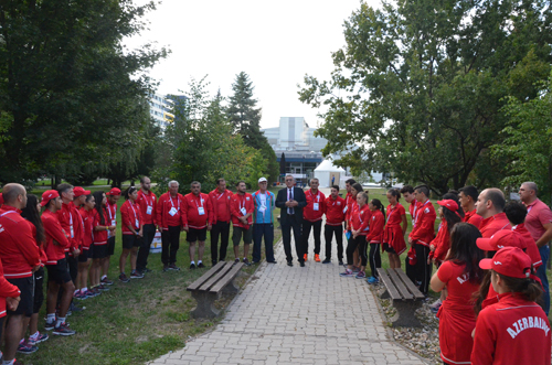 Olimpiya Festivalı-2017: Çingiz Hüseynzadə Atletlər kəndində idmançılarımızla görüşüb - FOTOLAR