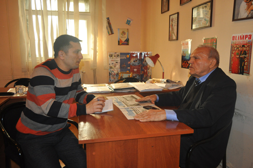 Dostluqda sadiq, işində peşəkar olan boks veteranı
