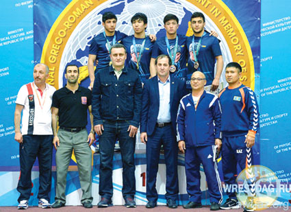 Gənc güləşçimiz Kaspiyskdə bürünc medal qazanıb