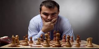 Məmmədyarov heç-heçə oynayıb