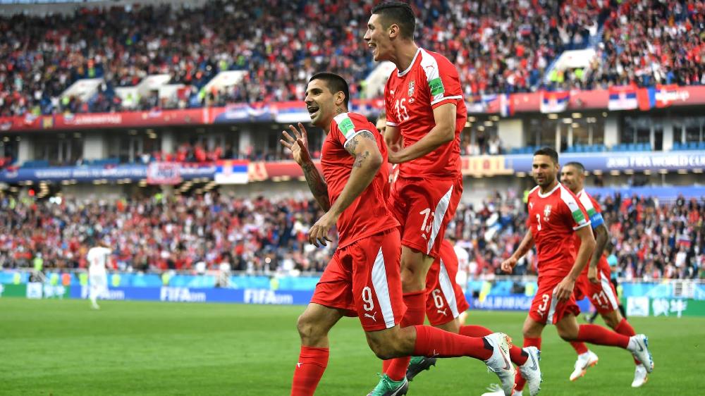 İsveçrə mübarizədən qalib ayrıldı - video