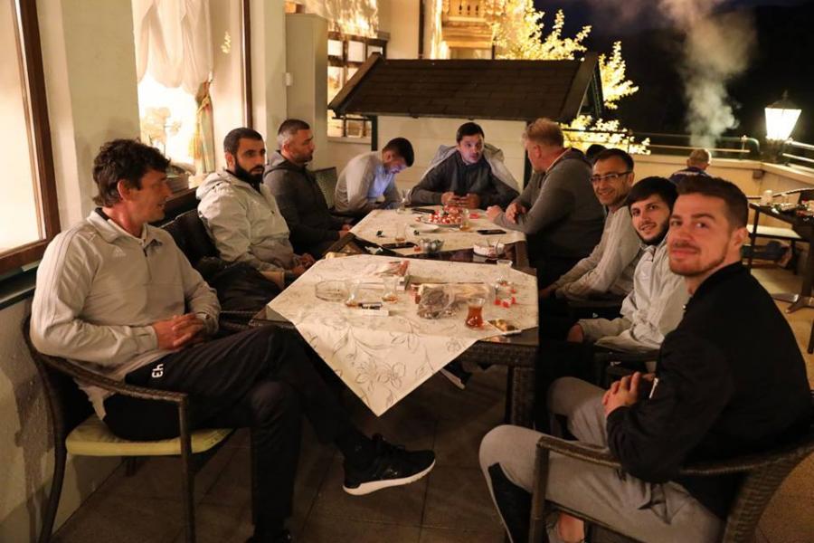 Prosineçki "Qarabağ"la görüşüb