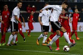 Almaniya millisi üzr istəyib