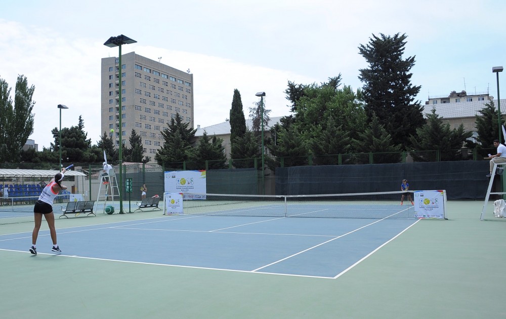 İki tennisçimiz növbəti mərhələyə vəsiqə qazanıb