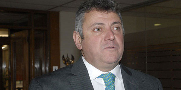 Federasiya prezidenti istefa verdi