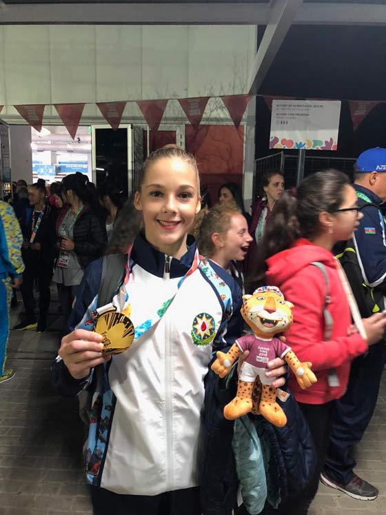 Bədii gimnastımız Olimpiadada qızıl medal qazanıb