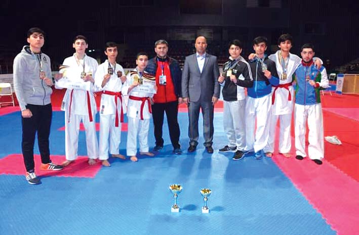 “Arpaçay”da gələcəyin yeniyetmə karateçiləri yetişir
