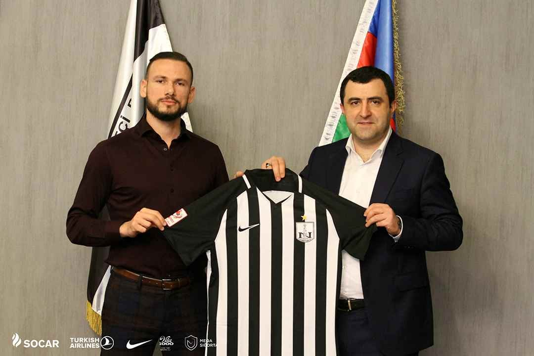 “Neftçi”də yeni transfer