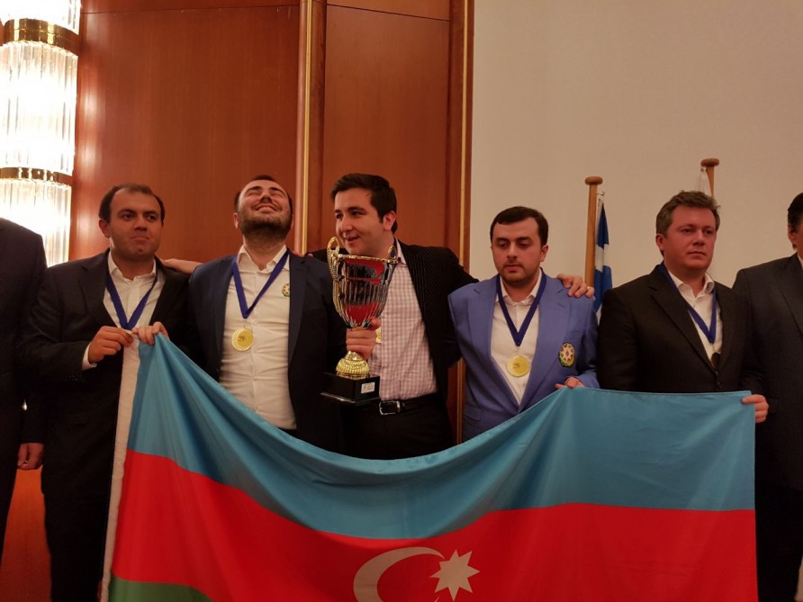 6 şahmatçımız Astanaya yola düşəcək
