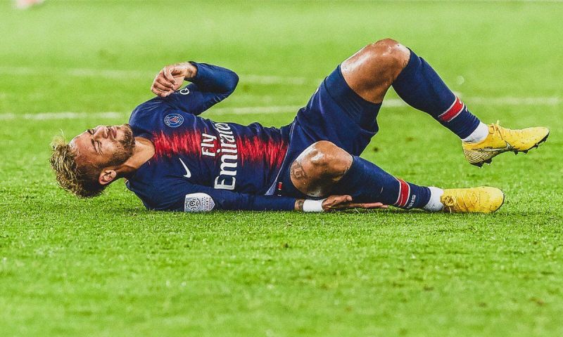 Neymar qayıdır