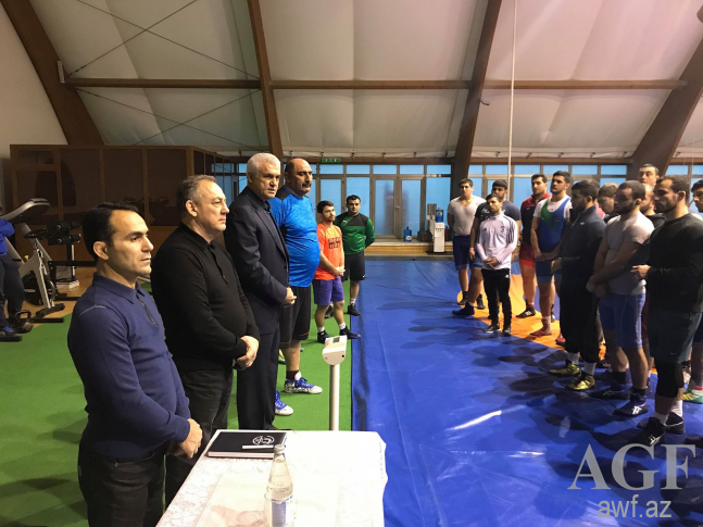 Azərbaycan Güləş Federasiyasının rəhbərliyi güləşi üzrə yığmamızın açıq məşqini izləyib