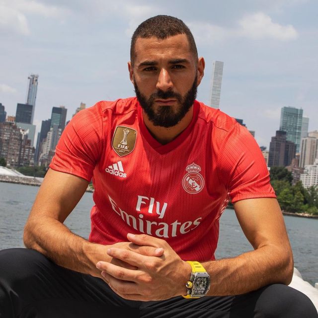 Hədəf bu dəfə Benzemanın evi oldu