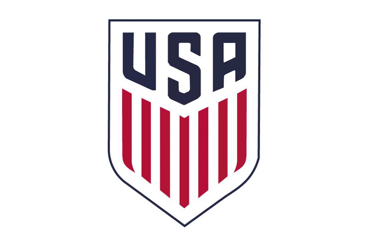 Qadın futbolçular milli federasiyanı məhkəməyə verdi