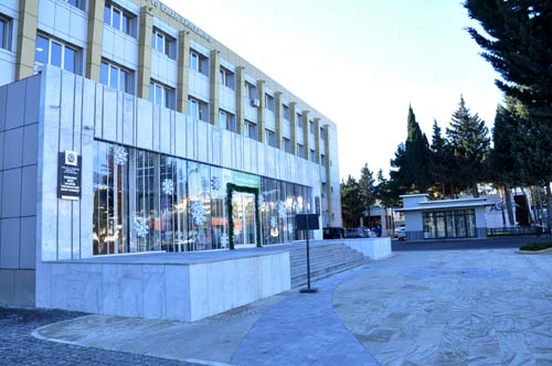 Akademiyanın idman qurğuları sağlamlığın qorunmasına xidmət edir