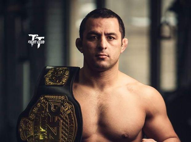 Azərbaycanlı idmançı UFC-də döyüşəcək