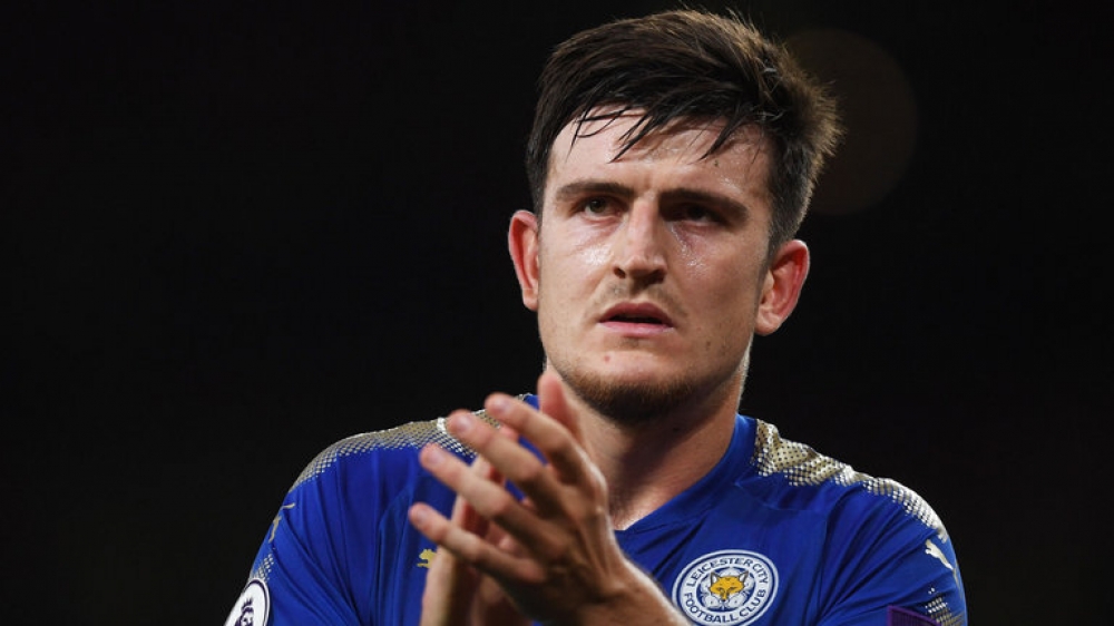 “Qırmızı şeytanlar” 101 milyon avroya müdafiəçi alır 