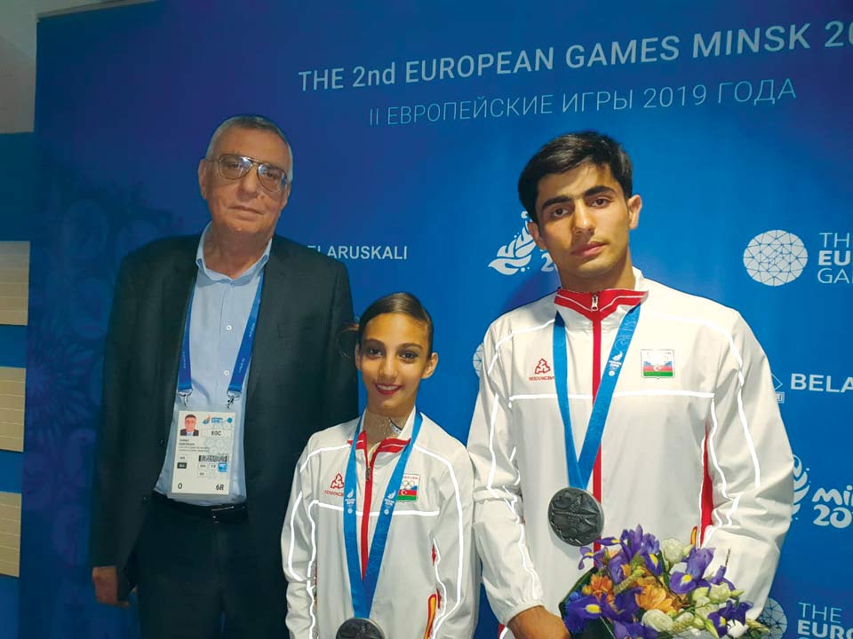 MOK-un vitse-prezidenti Minsk-2019-da ilk medalları qazanan atletlərimizlə görüşüb