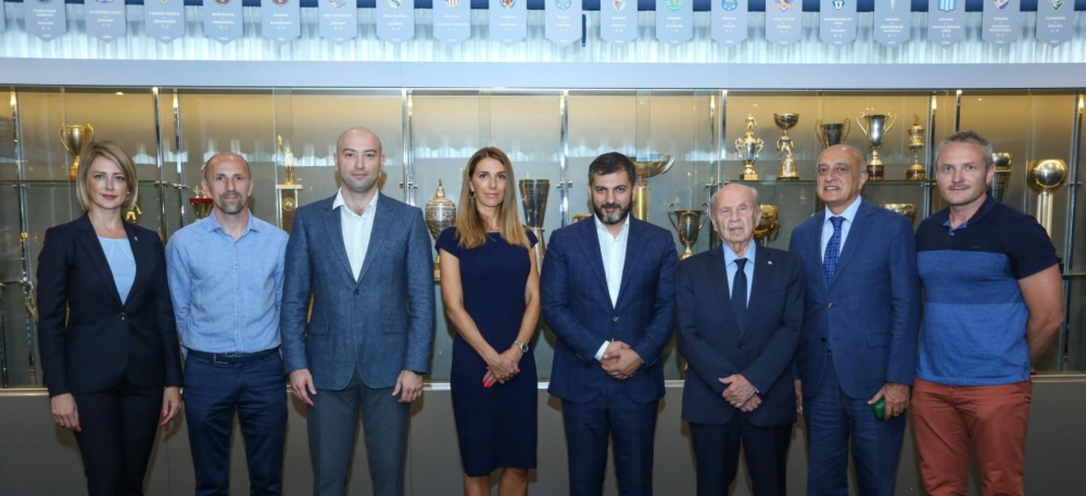 “Sabah” və “Dinamo” klubları arasında saziş imzalanıb