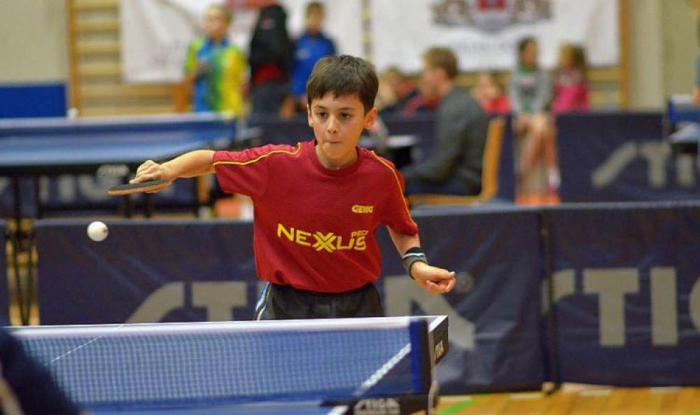 Stolüstü tennisçimiz Avropanın istedadları siyahısında