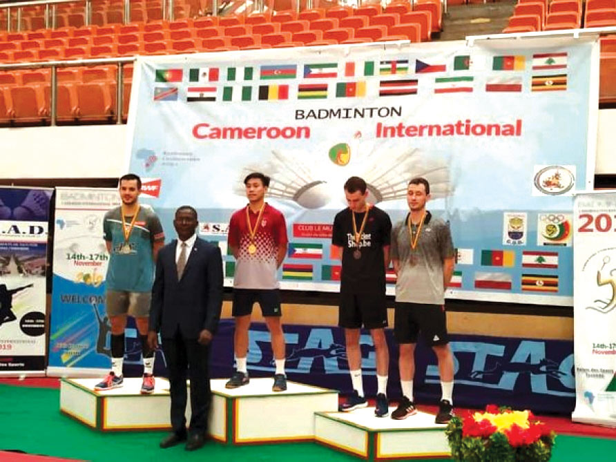 Badmintonçumuz Kamerunda birinci oldu