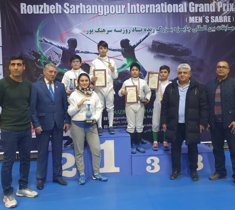 Yeniyetmə qılıncoynadanlarımız İrandan 3 medalla qayıdırlar