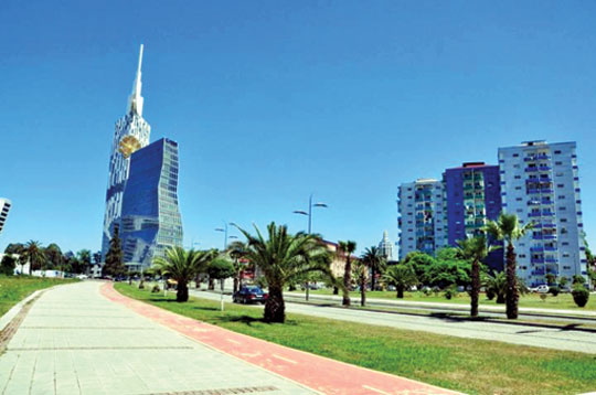 Bakı estafeti Batumiyə təhvil verəcək