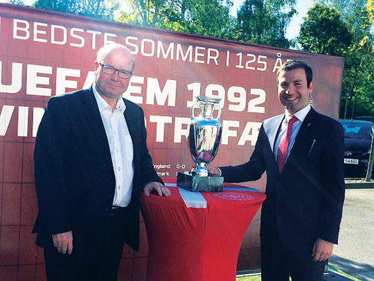 Baş katib Danimarkaya gedib