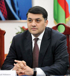 Raqif Abbasov: “Paytaxt yarışlarında iştirak edən idmançıların sayı ötən illərlə müqayisədə xeyli artıb”