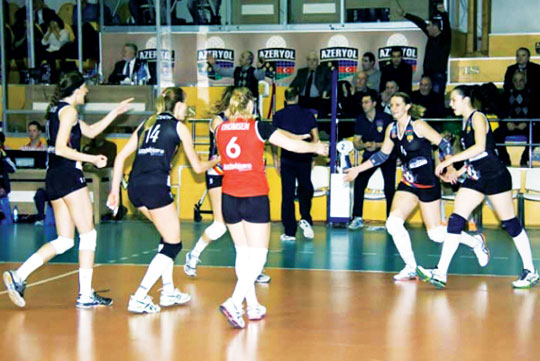 Komandamız yarımfinalda