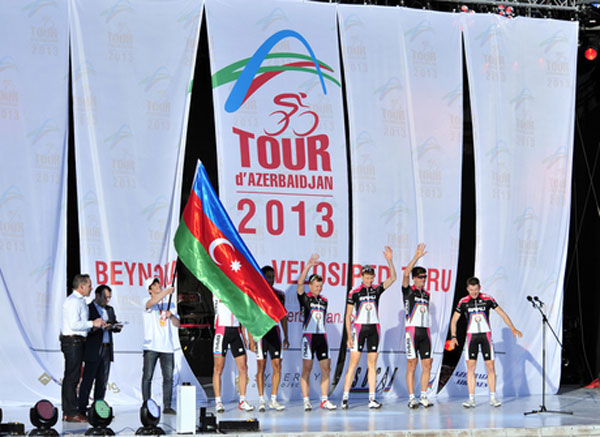 «Tour d` Azerbaidjan»nın iştirakçıları Milli Parkda oldular
