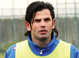 İbrahim Üzülməz  “Beşiktaş”a keçir