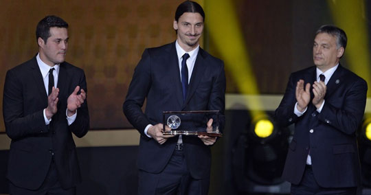 İbrahimoviç 2013-cü ildə ən gözəl qolun müəllifi hesab edilib