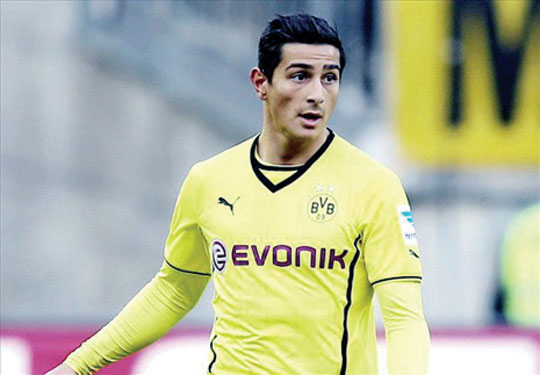 “Borussiya”nın futbolçusu “Qalatasaray”da oynayacaq