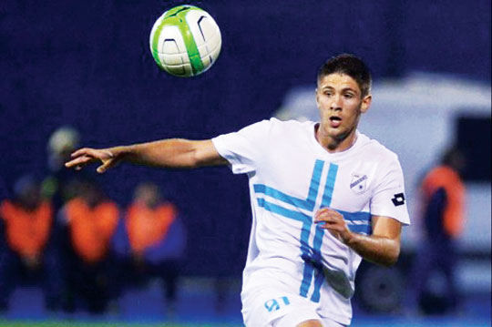 8 qol vurdu, komandası 11:00 irəli çıxdı