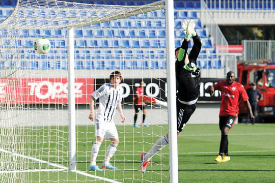 “Qarabağ” xal itirməkdə davam edir