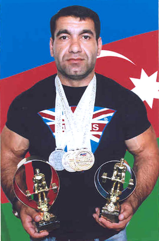 Azərbaycanlı idmançı dünya rekordunu təzələyib