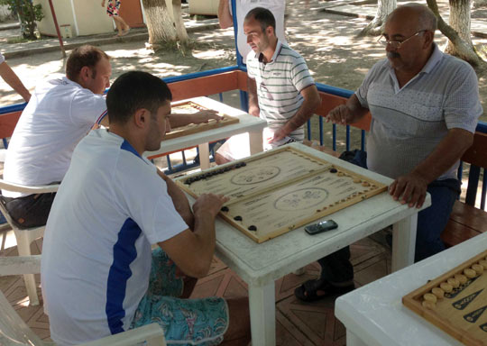 Dünyanı sehrə qərq edən zəka oyunu
