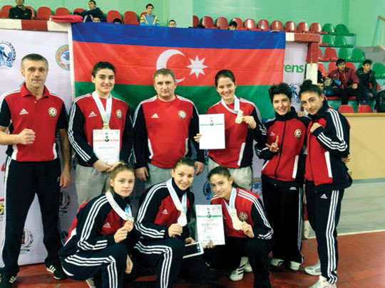 Qadın boksçularımız Qazaxıstandan 5 medalla döndülər