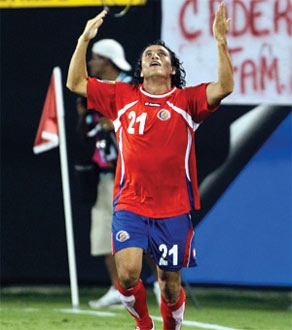 “Xəzər Lənkəran”ın keçmiş futbolçusu komandasını final mərhələsinə çıxartdı