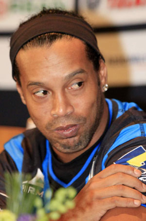 Deputat futbolçunu meymun adlandırdı