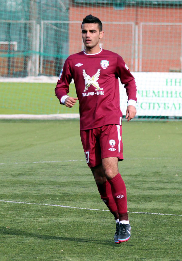 Ruslan Abışov yenə ehtiyatda qaldı