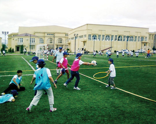 Astarada uşaq əyləncəli futbol məktəbi açılıb