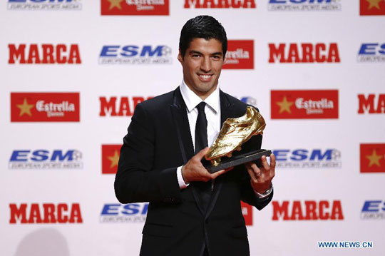 Luis Suares “Qızıl buts” aldı