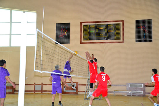 Sumqayıtda basketbol və güləş yarışları keçirildi