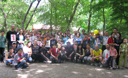 «Neftçi» İSM «Atam, anam və mən» turizm yarışı təşkil edib